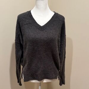 Michael Stars Cashmere Charcoal V-Neck Sweater